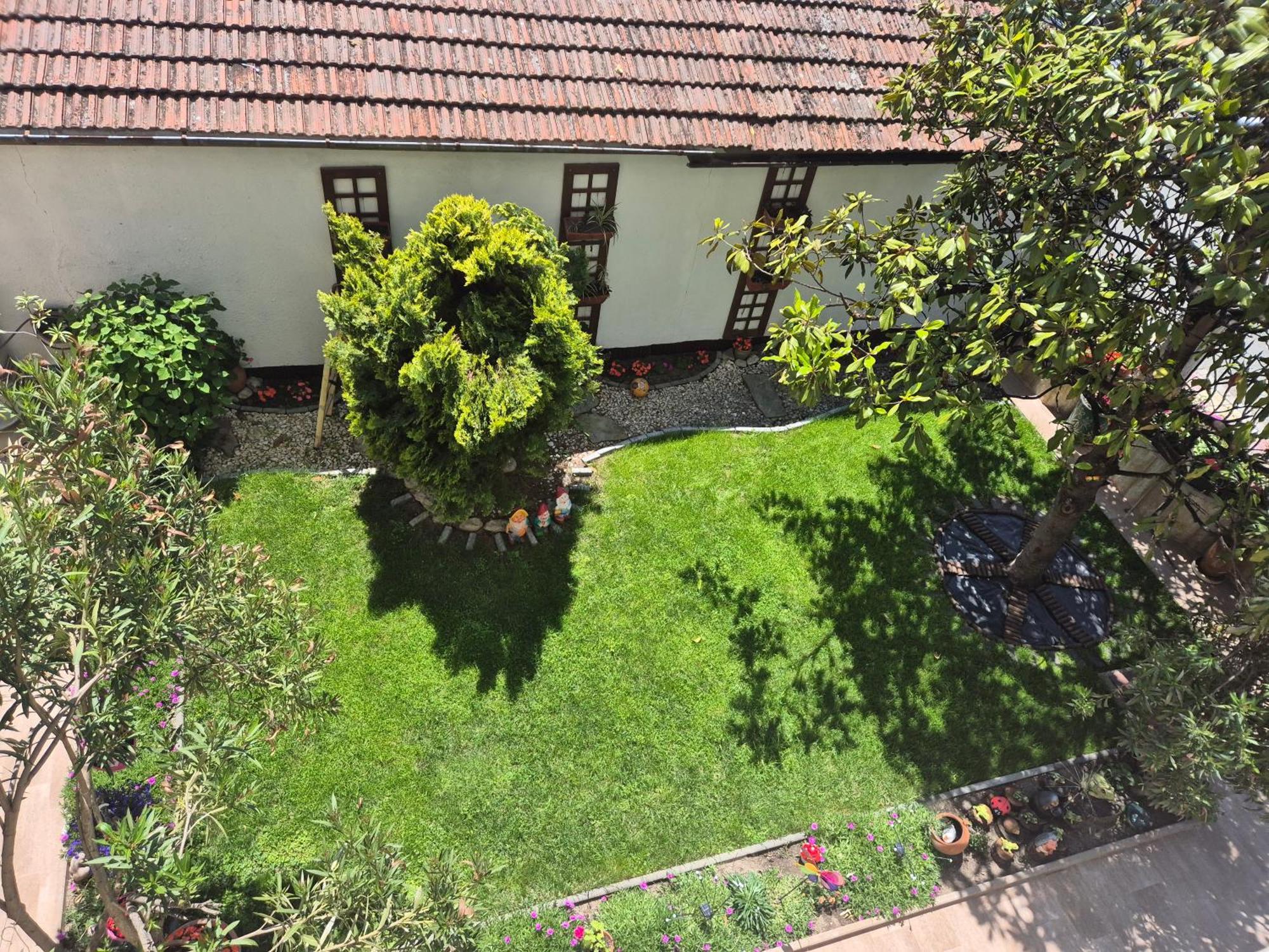 Vladimirov Guest House Primorszko Kültér fotó